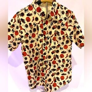 Spirit Halloween-themed short-sleeved sports shirt